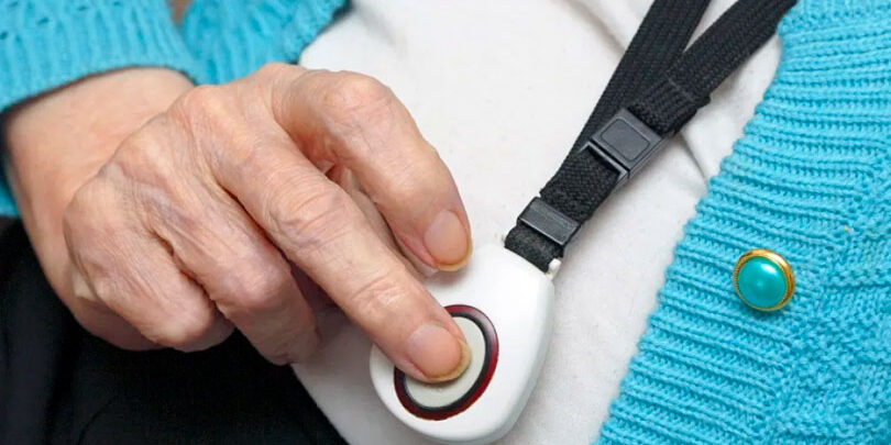Como-o-Botao-do-Panico-oferece-mais-seguranca-e-atendimento-medico-em-situacoes-emergencias